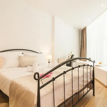 Gæstehus Via Domus 4*