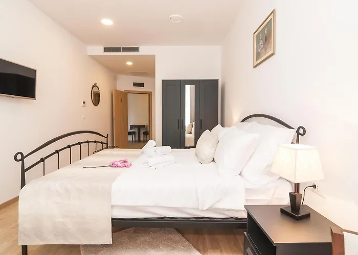 Penzion Via Domus 4*